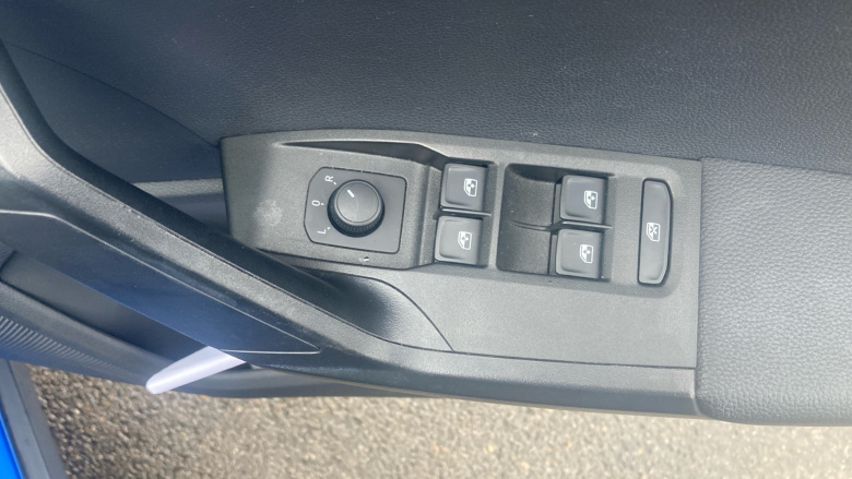 SEAT Arona 1.0 TSI SE Technology 5dr Petrol Hatchback